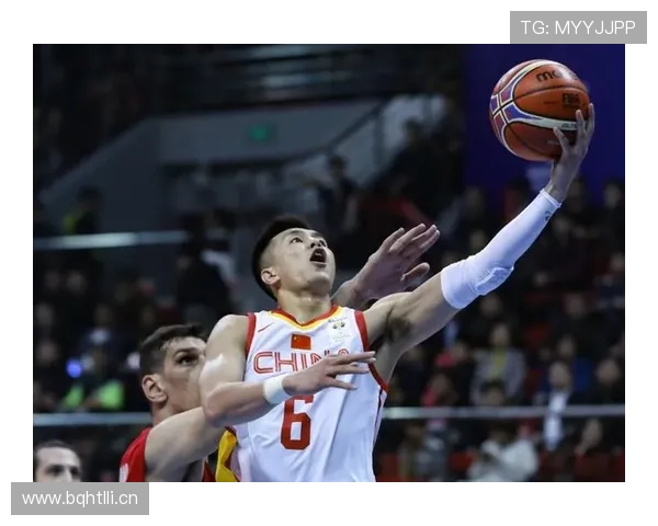 恰尔汗奥卢技术特点解析：传球精准定位球出色组织能力稳健