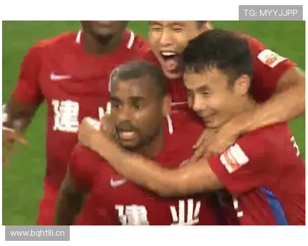 奥纳丘头球+速度结合